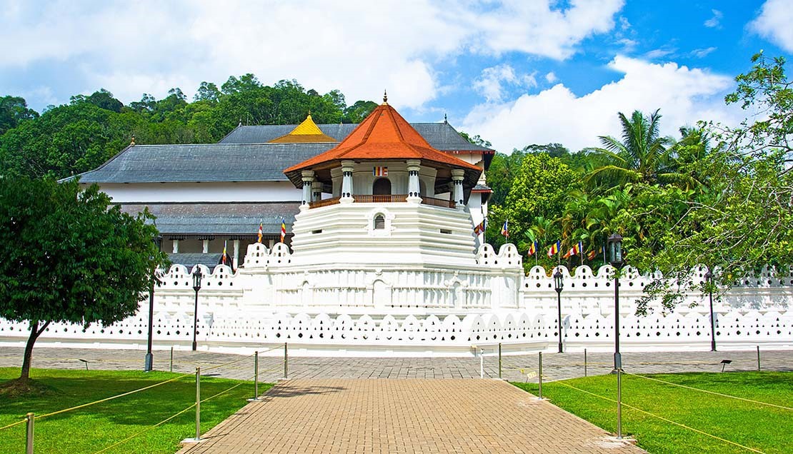 Temple of the Sacred Tooth Relic in Kandy